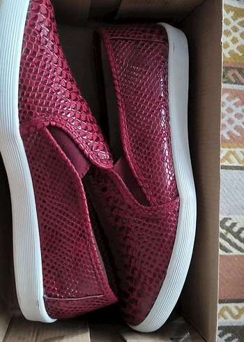 Bordo Yılan Derisi Desenli Platform Kadın Babet - Görsel 9