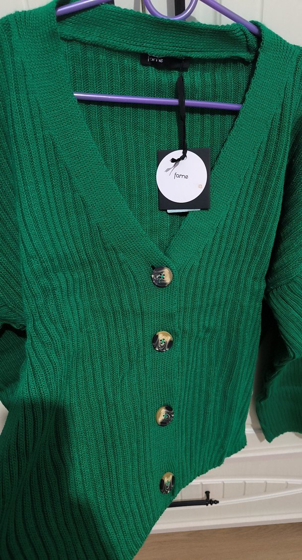 Düğmeli Yeşil Kadın Hırka - Görsel 3