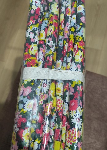 Çiçek Desenli Çok Renkli Yatak Örtülu pike yastık kilifli - Görsel 5