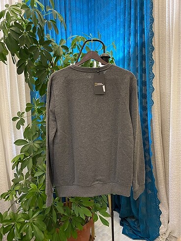 m Beden gri Renk NATİONAL GEOGRAPHİC SWEATSHIRT