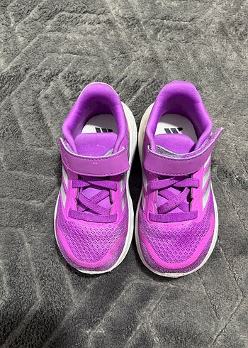 Adidas Mor Renkli Kız Çocuk 22 numara adidas