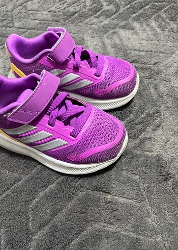 22 Beden Mor Renkli Kız Çocuk 22 numara adidas