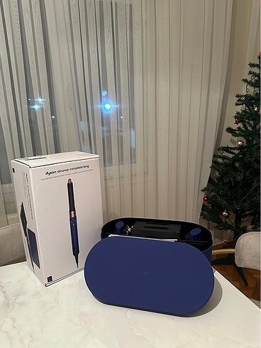 Dyson airwrap