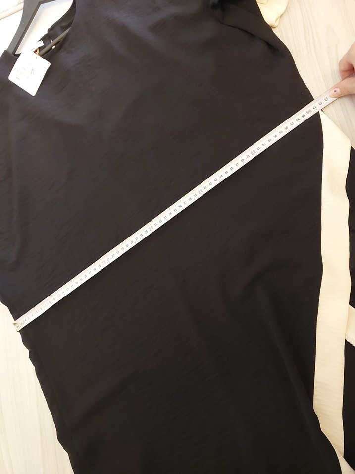 Drapeli Siyah Uzun Elbise - Görsel 3