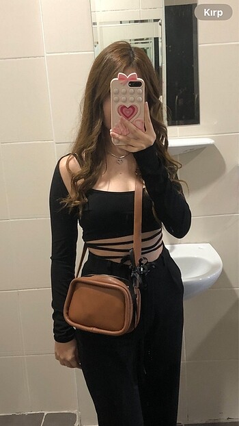 36 Beden Siyah biye detaylı bluz