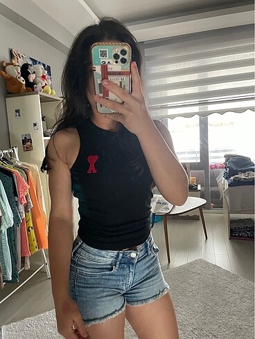 m Beden uste yapisan crop