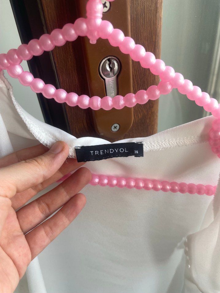 İnci Detaylı Beyaz Kadın Gömlek - Görsel 2