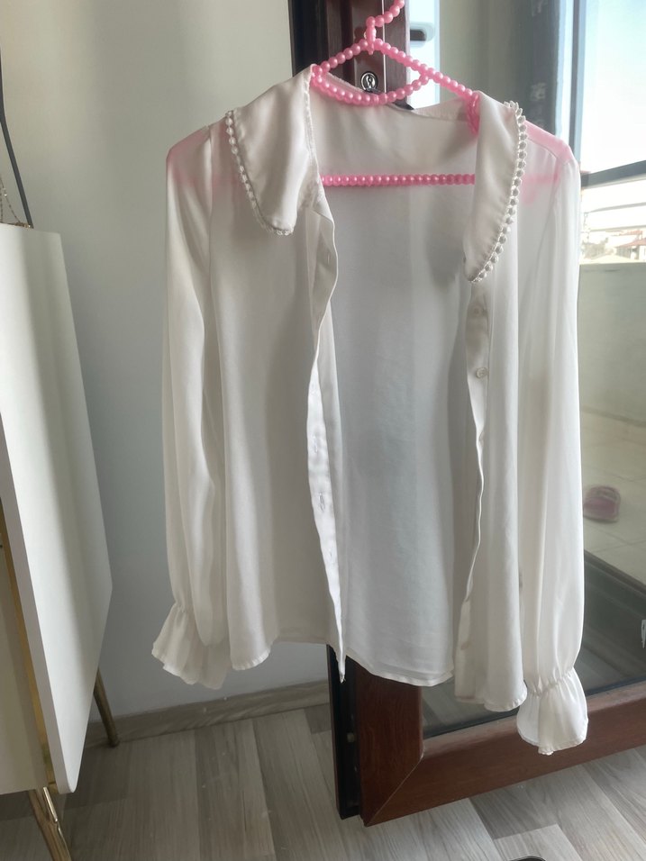 İnci Detaylı Beyaz Kadın Gömlek - Görsel 3