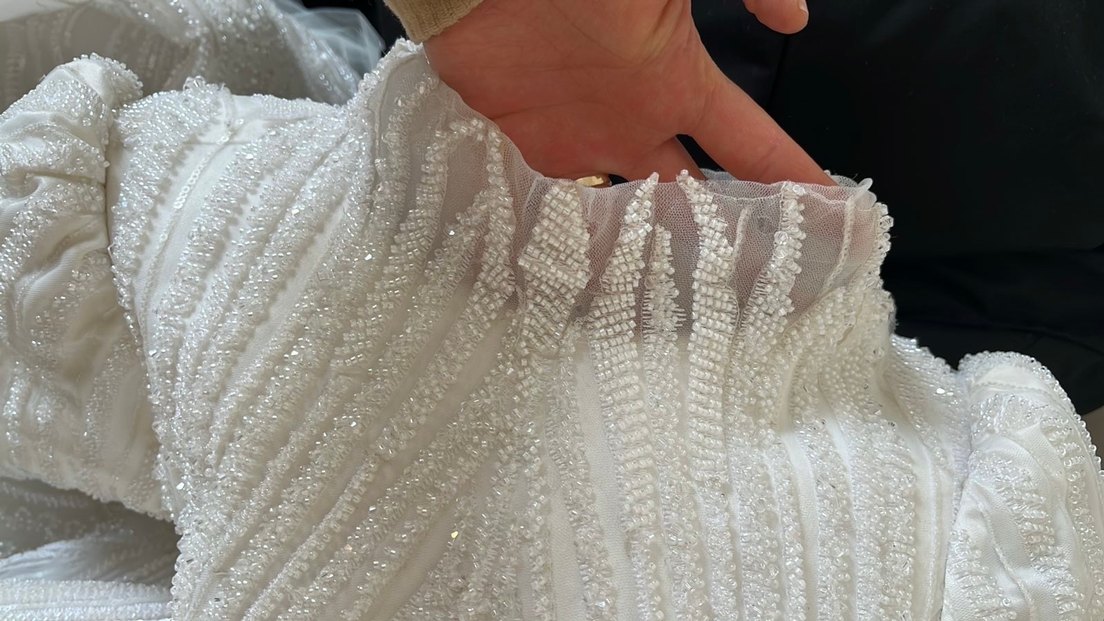 Uzun Kollu Modern Prenses Gelinlik - Görsel 4