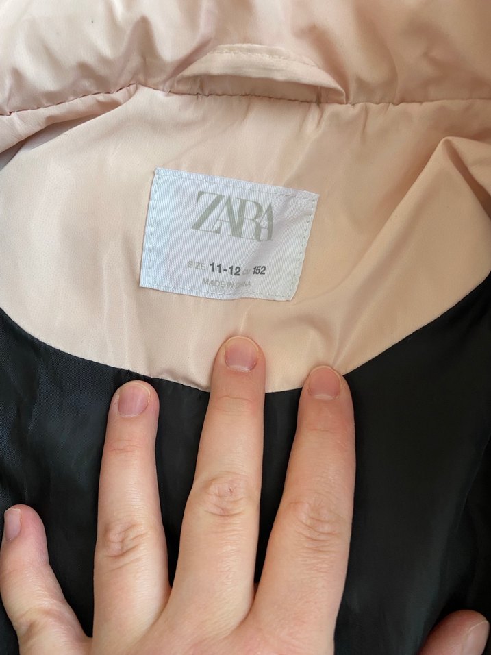 Zara kız çocuk kayak montu - Görsel 4