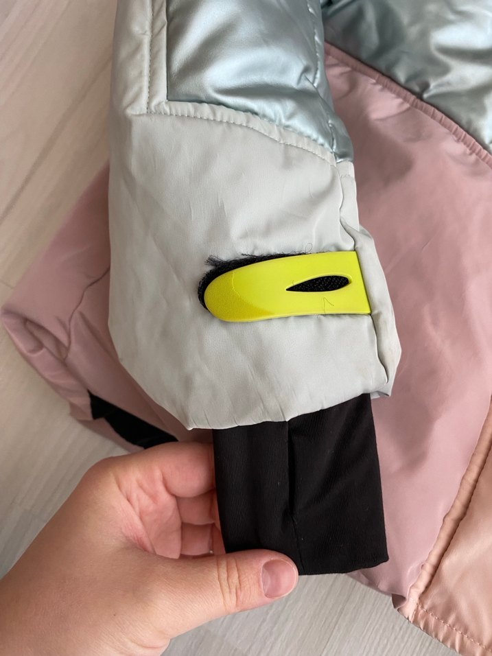 Zara kız çocuk kayak montu - Görsel 3