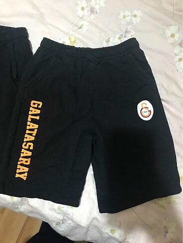 Galatasaray şort
