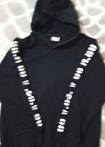 Siyah Kapüşonlu 9-10 yaş erkek çocuk Sweatshirt - Görsel 2