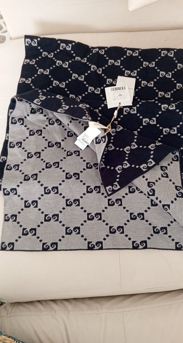 Gri Desenli Midi Street Wear Şal - Görsel 4