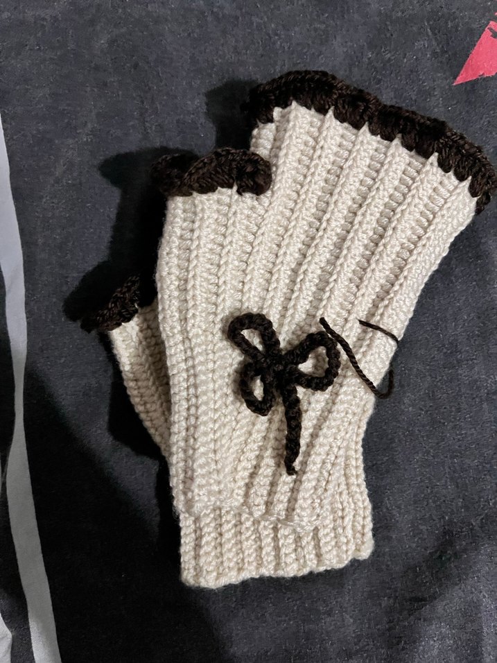 Örgü Kadın Eldiveni - Görsel 2