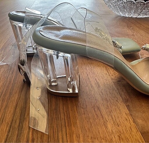 Az topuklu sandalet - Görsel 3