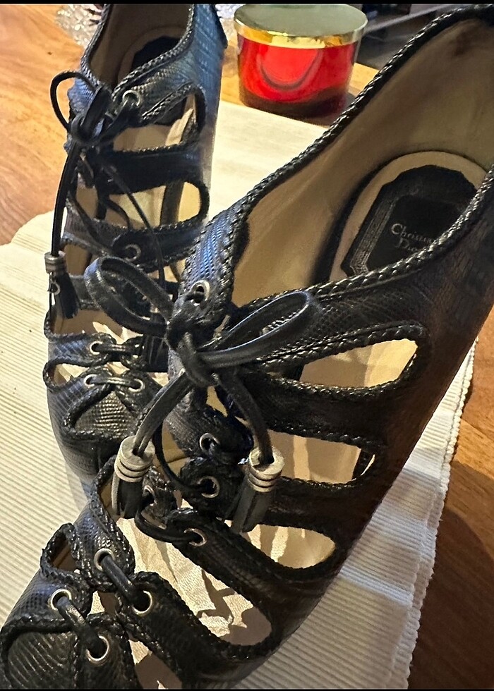 Çok özel bir bootie - Görsel 3