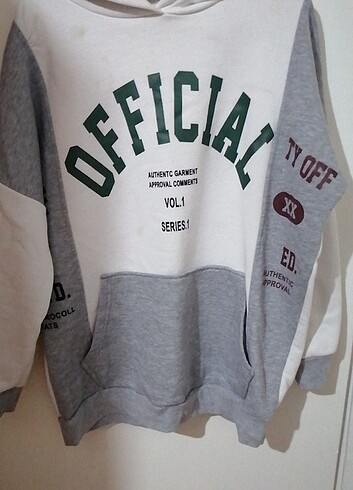 Sweatshirt 
