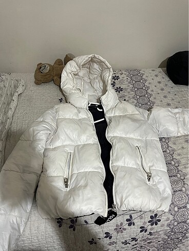 Puffer bershka mont