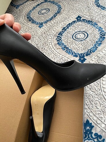 Diğer Stiletto ayakkabı
