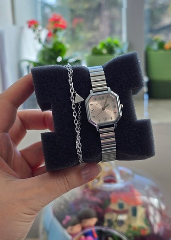 Gri Zincir Detaylı Kadın Saat - Görsel 3