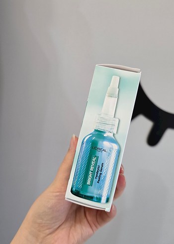 L'Oréal Bright Reveal Yenileyici Peeling Serumu - Görsel 4
