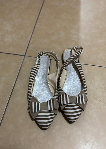 Bej Zebra Desenli Kadın Babet