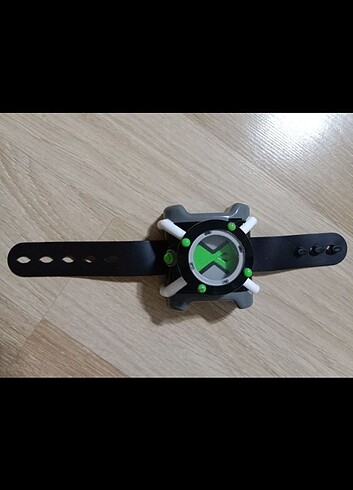  ORİJİNAL BEN10 SAATİ 