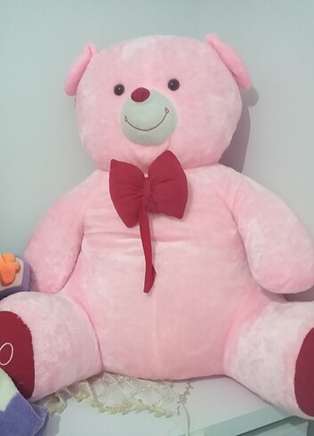 Büyuk pembe peluş ayıcik