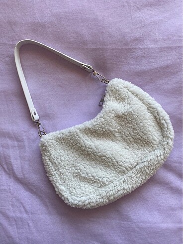 Peluş çanta