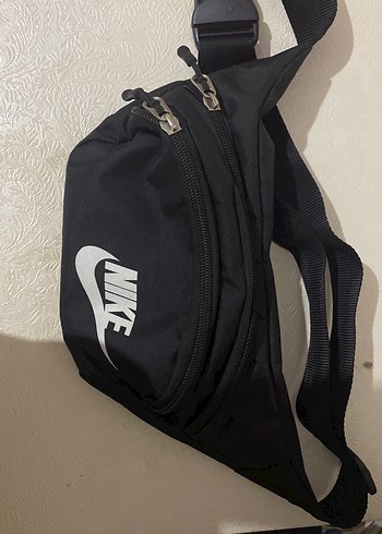 Nike Siyah Bel Çantası