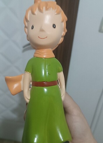 Küçük prens heykeli