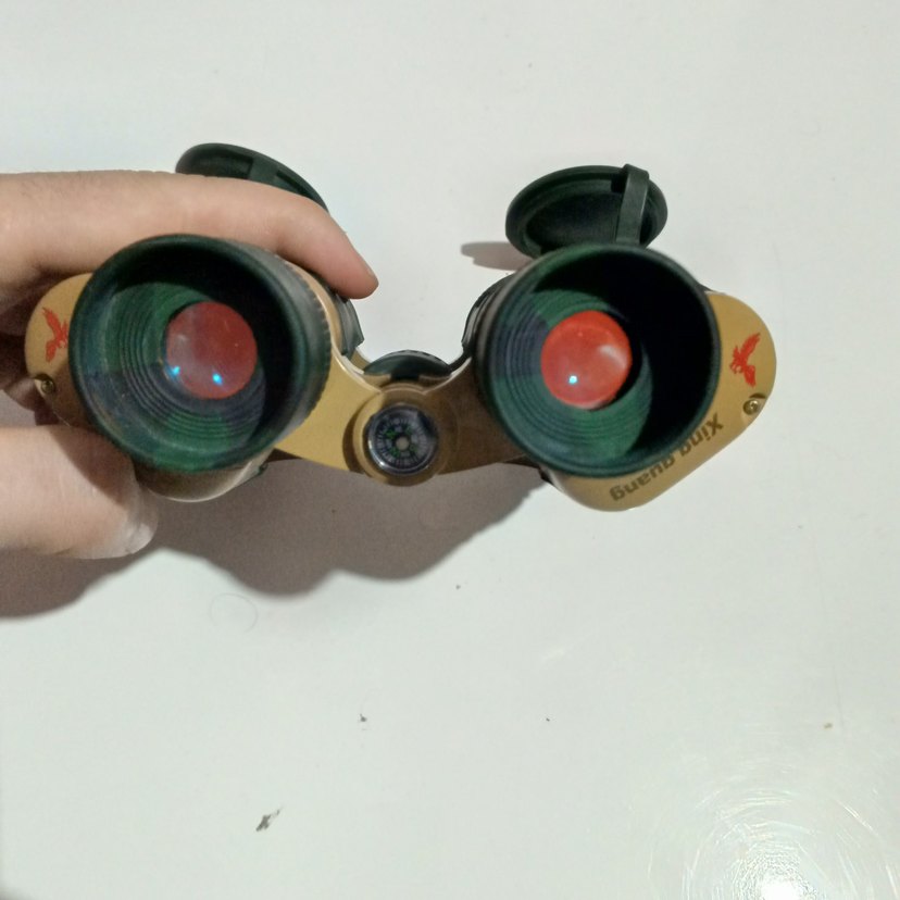 Bej ve koyu renkli dürbün - Görsel 3