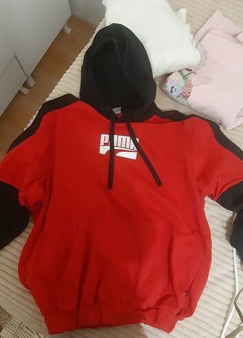 puma sweatshirt