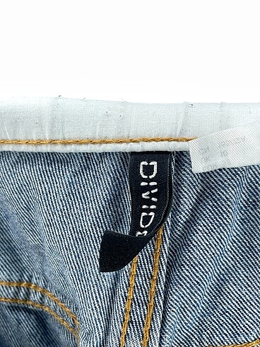 38 Beden mavi Renk H&M Jean / Kot %70 İndirimli.