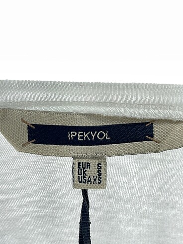 s Beden beyaz Renk ipekyol Bluz %70 İndirimli.