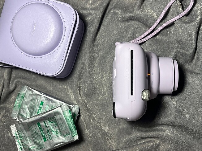 Beden Instax mini 12