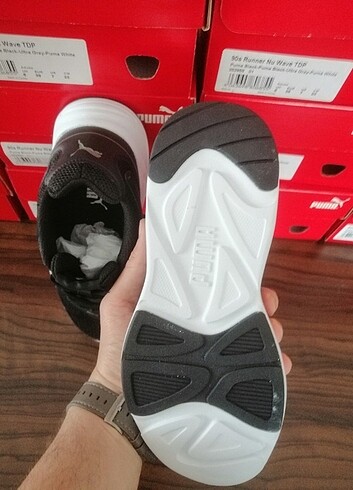 37 Beden siyah Renk Orijinal Puma 90S Runner Spor Ayakkabı