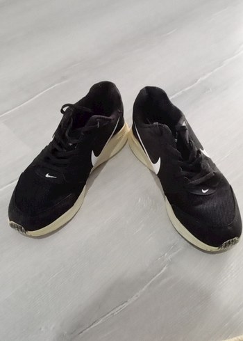 Nike Spor Ayakkabı - Görsel 2