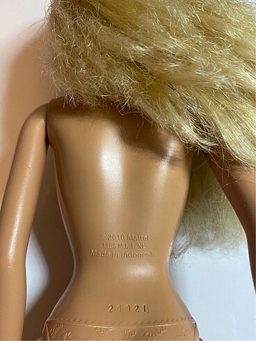 Beden Renk Barbie 2010 Model