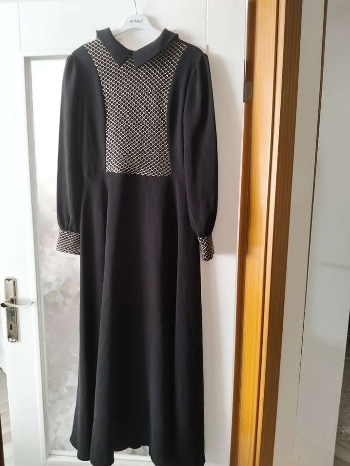 Siyah Uzun Kollu Kadın Kaban - Görsel 2