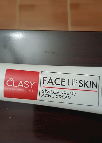 Diğer Clasy Sivilce Kremi