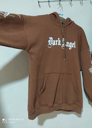 Kapüşonlu sweat