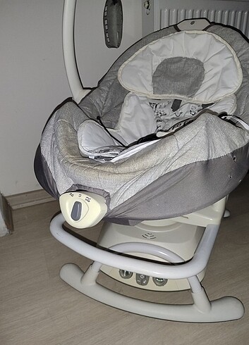 0 - 13 kg Beden Joie Elektrikli Otomatik Sallanır Ana Kucağı
