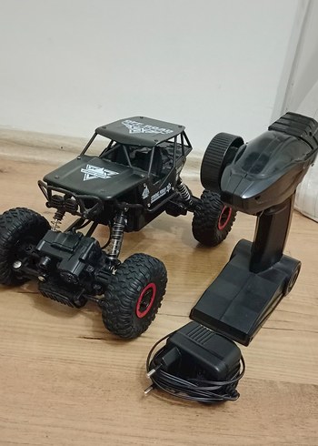 Kara Off-Road Oyuncak Araba - Görsel 9