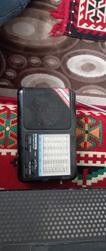  Beden 4 parça antika radyo kaset çalar ve 