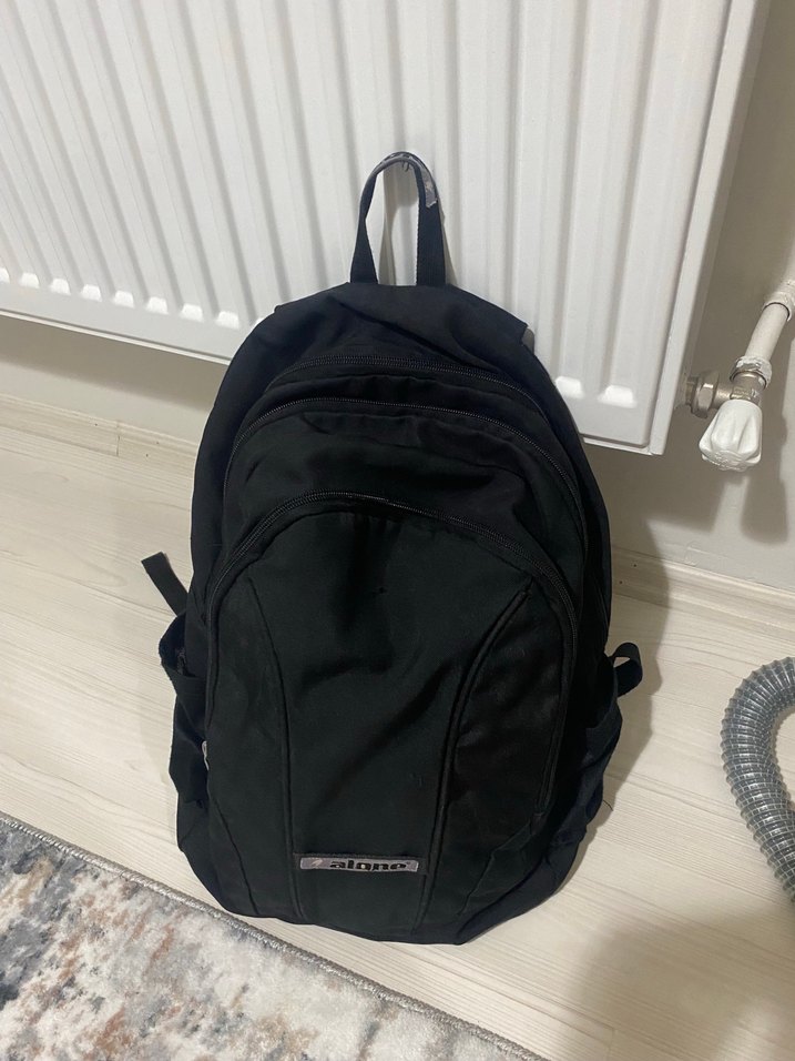 Siyah Kadın Sırt Çantası, Tokalı, Minimalist - Görsel 3