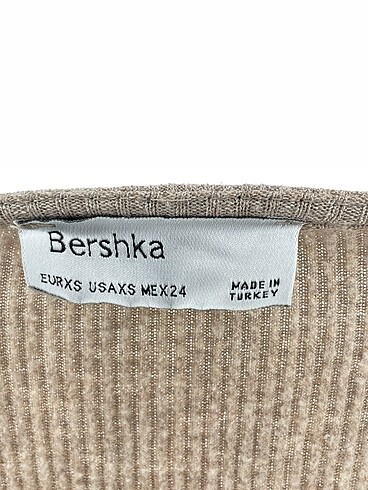 xs Beden çeşitli Renk Bershka Kısa Elbise %70 İndirimli.