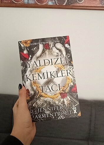 Yaldızlı Kemikler Tacı 