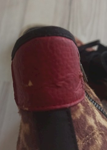 Zara Kahverengi Leopar Desenli  erkek comverse tarzı ayakkabı - Görsel 6